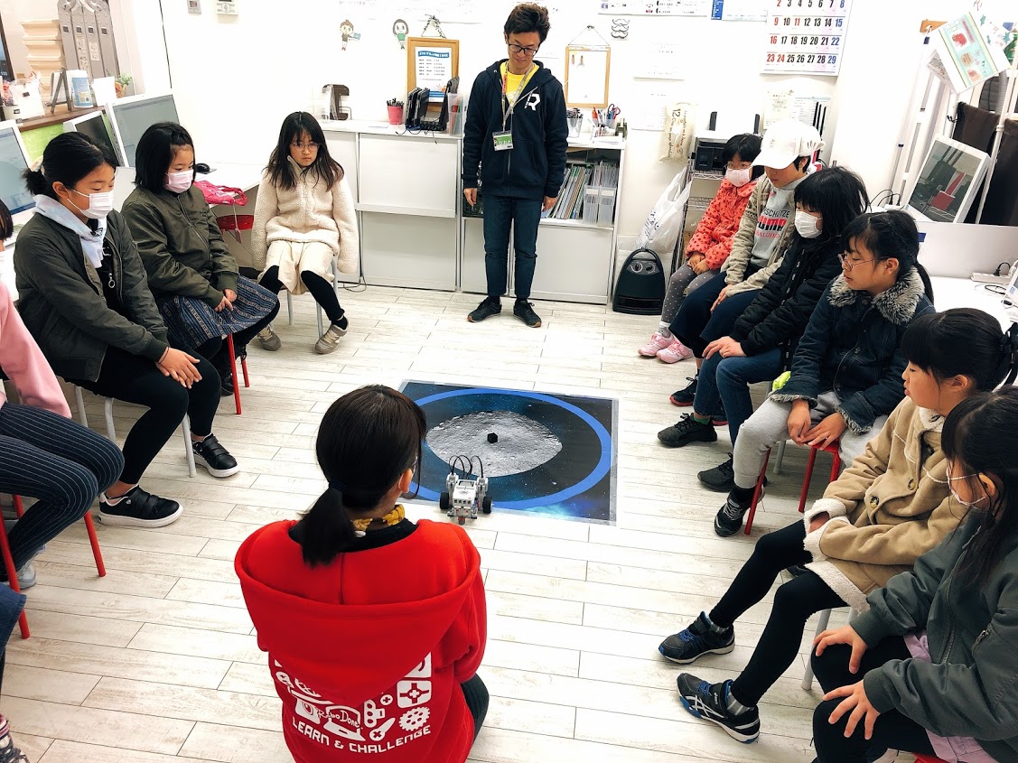 ロボ団ガーデン前橋教室での体験会の様子